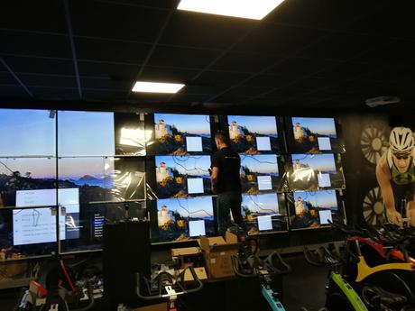 L’installation du mois : un mur d’images pour du sport immersif Angers Sono Station Foch LesMills