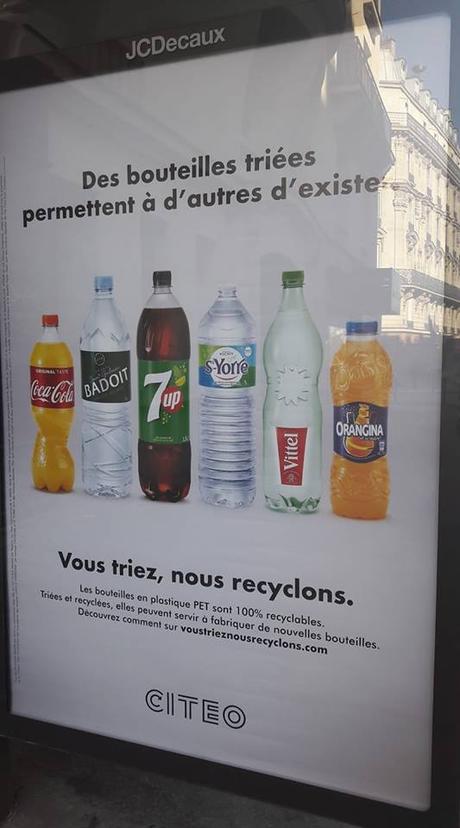 Une publicité créative sur le recyclage… dommage que le message soit biaisé…