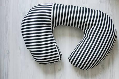 coussin-allaitement DIY de couture pour allaiter
