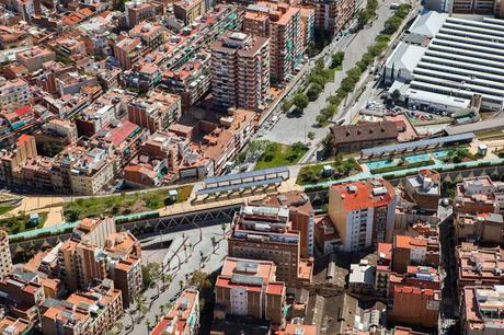 Les Jardins de la Rambla Sants : Coulée verte de Barcelone - Architecture et Urbanisme