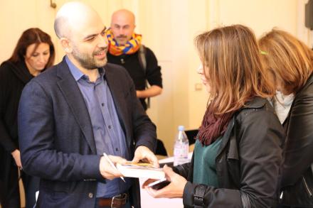 Roberto Saviano et la mafia : du menu fretin aux gros poissons