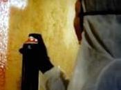 @latraboule ‏visée attaque #antifa… rtistique, signée #Dali #Lyon