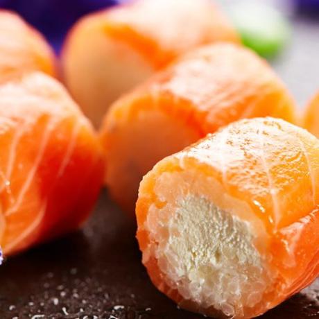 Makis saumon-fromage