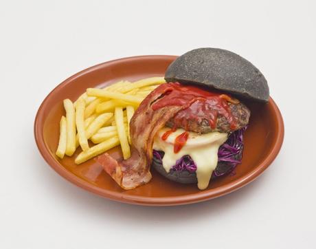 Des cafés éphémères « Venom » ouvrent au Japon Des cafés éphémères « Venom » ouvrent au Japon