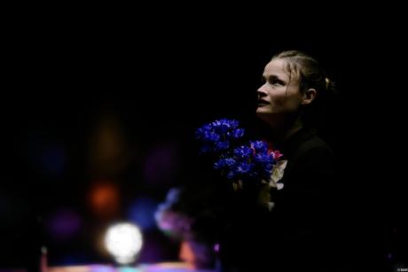 Anna Bouguereau Auteur et interprète de la pièce de Théâtre JOIE, à la Reine Blanche Paris - Photo KarimC Anna Bouguereau Auteur et interprète de la pièce de Théâtre JOIE, à la Reine Blanche Paris - Photo KarimC