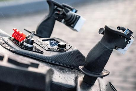 Le premier Hoverbike commercialisé est proposé à 150.000$ Le premier Hoverbike commercialisé est proposé à 150.000$