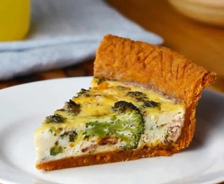 Quiche brocoli bacon et cheddar