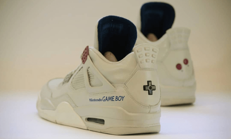 Sneakers : il créé une édition Air Jordan en Nintendo Game Boy !
