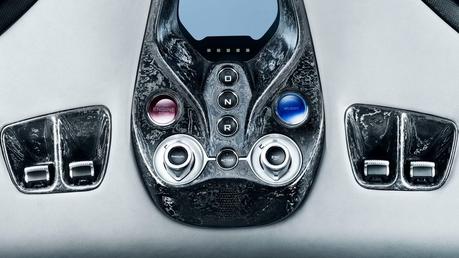McLaren Speedtail: une longue queue pour trois McLaren-Speedtail-12a