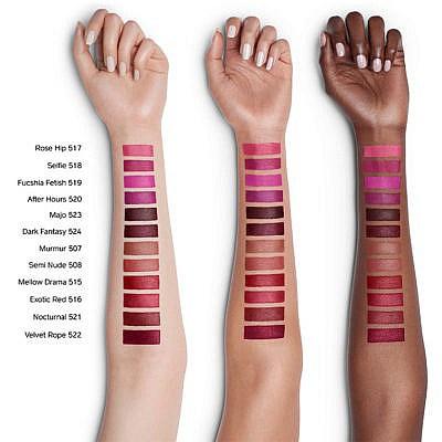 Je fonds comme fard au soleil pour cette collection Je fonds comme fard au soleil pour cette collection