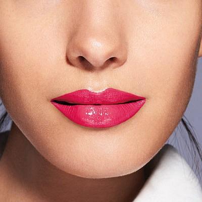 Je fonds comme fard au soleil pour cette collection Je fonds comme fard au soleil pour cette collection