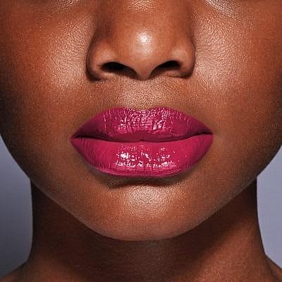 Je fonds comme fard au soleil pour cette collection Je fonds comme fard au soleil pour cette collection