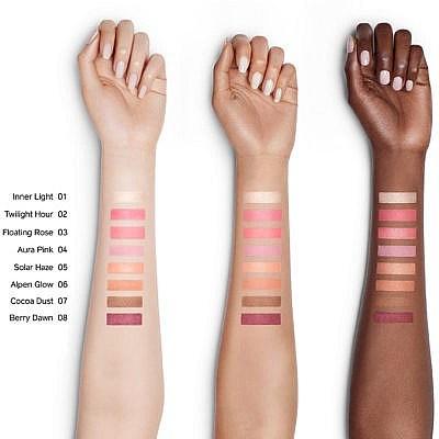 Je fonds comme fard au soleil pour cette collection Je fonds comme fard au soleil pour cette collection