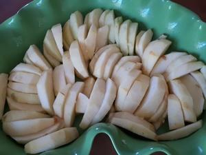 Cuajada aux pommes et noisettes Cliquer sur les photographies pour les agrandir