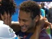Luiz Gustavo vole secours Neymar