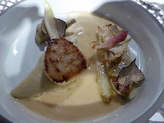 Bonheur et rêves au restaurant gastronomique de l'Hostellerie de Levernois (21)