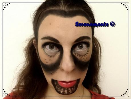 Je me transforme en Poupée pour Halloween ! Je me transforme en Poupée pour Halloween !