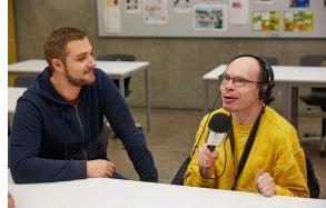 Radiophonic Spaces au Musée Tinguely