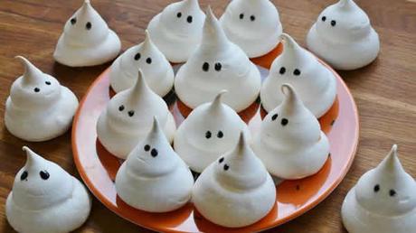 Meringues fantômes pour Halloween au Thermomix Meringues fantômes pour Halloween au Thermomix
