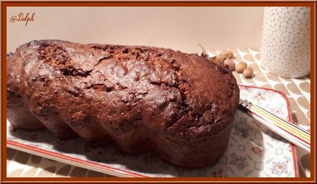 Cake aux noisettes et pépites de chocolat Cake aux noisettes et pépites de chocolat