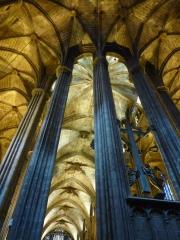 encens,marbre,bruyère,toussaint,défunts,commémoration des fidèles défunts,cluny,jour des morts,poème,fête chrétienne,blog littéraire de christian cottet-emard,âme,cierge,vitrail,christian cottet-emard,voûte,forêt,adieu mais pas pour toujours,songe de géronte,ange