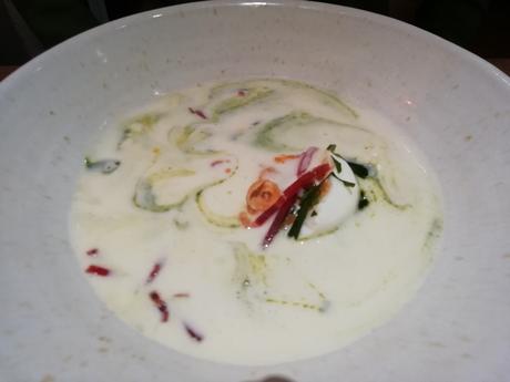 Soupe à l'ail, œuf mollet © Gourmets&co