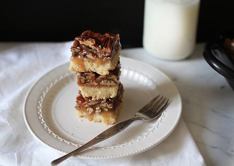 Pecan bars {Carrés aux noix de pécan}
