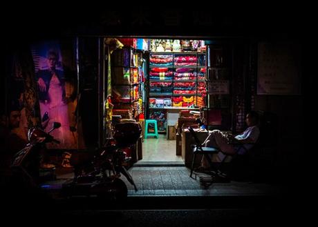 [PHOTOGRAPHIE] : Nightshift, Un voyage dans les échoppes de nuit de Shanghai