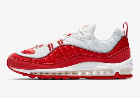 Une Nike Air Max 98 University Red en prévision