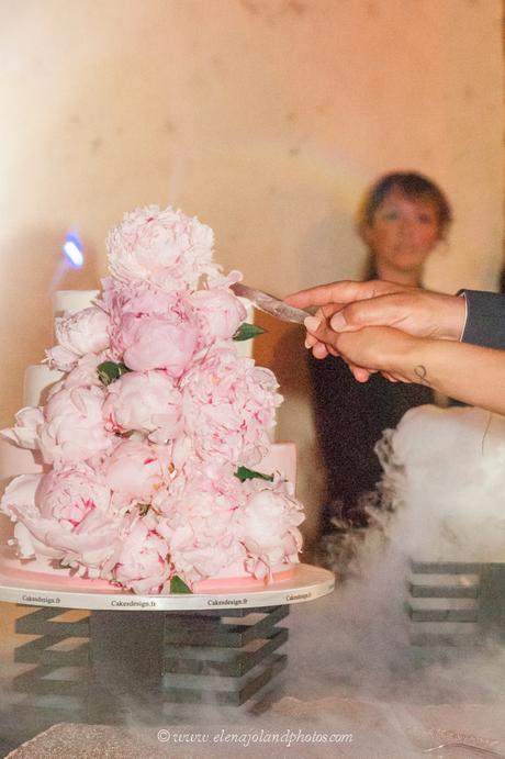 A Rose & Gold Wedding at Chateau de Saint Martory (31) South Of France.