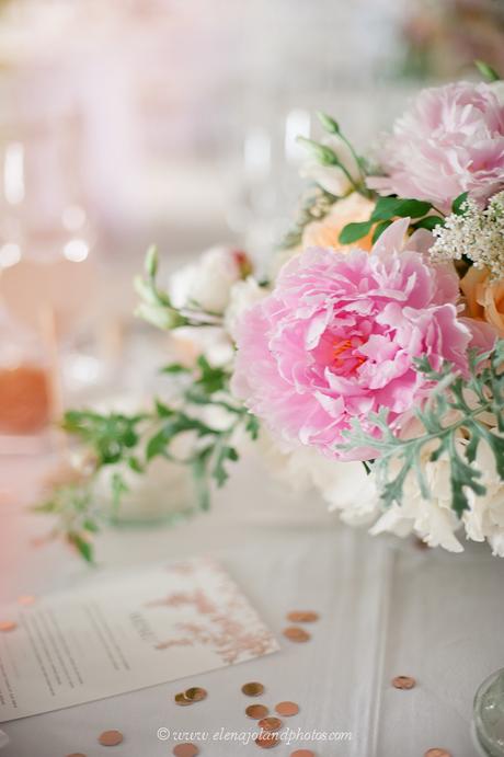 A Rose & Gold Wedding at Chateau de Saint Martory (31) South Of France.