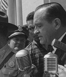 Blonde & Idiote Bassesse Inoubliable***********************Ah Um de Charlie Mingus