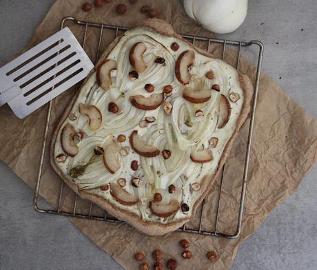 Cuillère et saladier : Pizza fenouil-poire-noisette