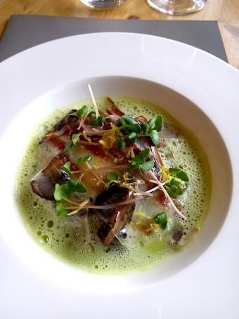 Mulet fumé, œuf parfait, lard © Gourmets&co