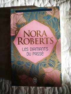 Unboxing: Le cadeau de Noël en avance des Editions J'ai Lu pour Elle