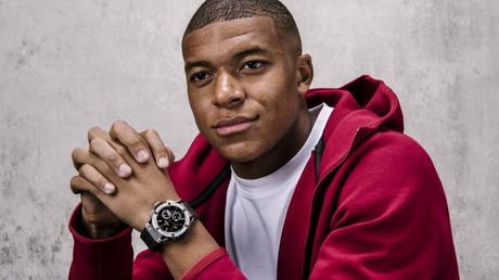 Mbappé devient l’égérie d’une marque de montre de luxe