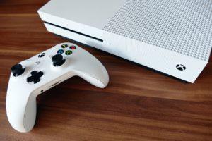 Ventes de consoles en 2018 : Nintendo, Microsoft ou Sony ?