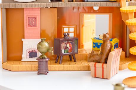 [ Le Coffre à Jouet ] La maison des bois de Masha et Michka