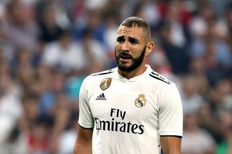 Deux proches de Benzema mis en examen Deux proches de Benzema mis en examen