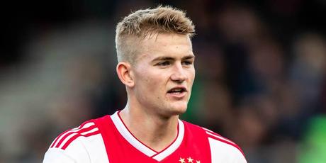 Henrique saurait à quoi s’en tenir pour le prix de Matthijs de Ligt ! Henrique saurait à quoi s’en tenir pour le prix de Matthijs de Ligt !