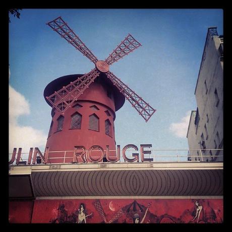 Le Moulin-Rouge, institution parisienne