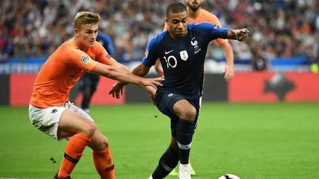 Eric Abidal aurait rencontré Matthijs De Ligt Eric Abidal aurait rencontré Matthijs De Ligt