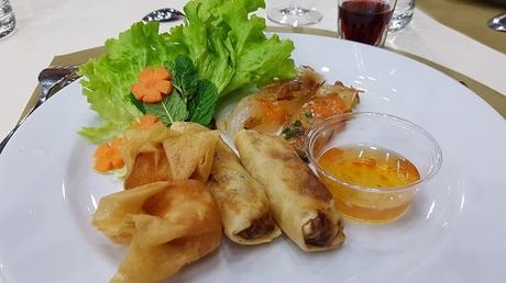 Soirée de soutien aux femmes engagées du Vietnam Rouleaux de printemps - Raviolis frits - Bouchées aux crevettes
