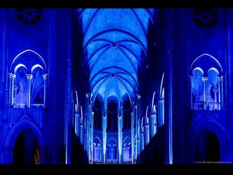 La France - Notre Dame de Paris.....