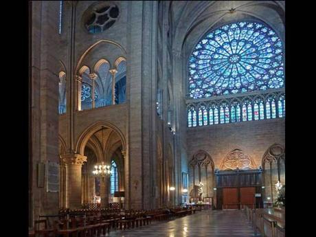 La France - Notre Dame de Paris.....