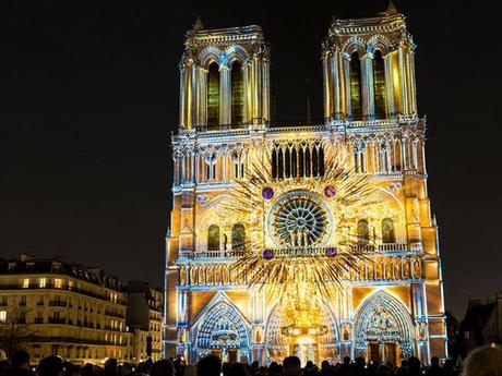 La France - Notre Dame de Paris.....