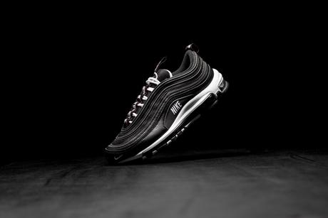 La Nike Air Max 97 Premium Future Forward est disponible chez Footshop Nike Air Max 97 Premium Future Forward