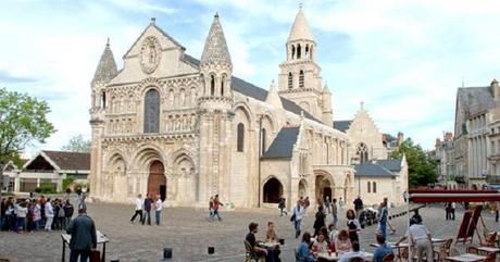 Le TOP 10 des villes de France où il fait bon vivre Poitiers: La deuxième ville où il fait bon vivre !