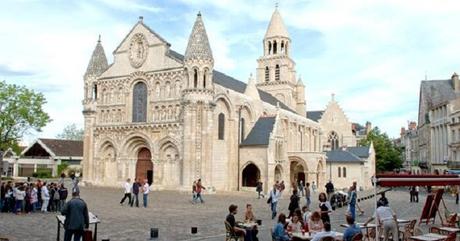 Poitiers: La deuxième ville où il fait bon vivre !