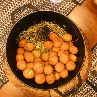 Cromesquis de pommes de terre fumées © Olivia Goldman